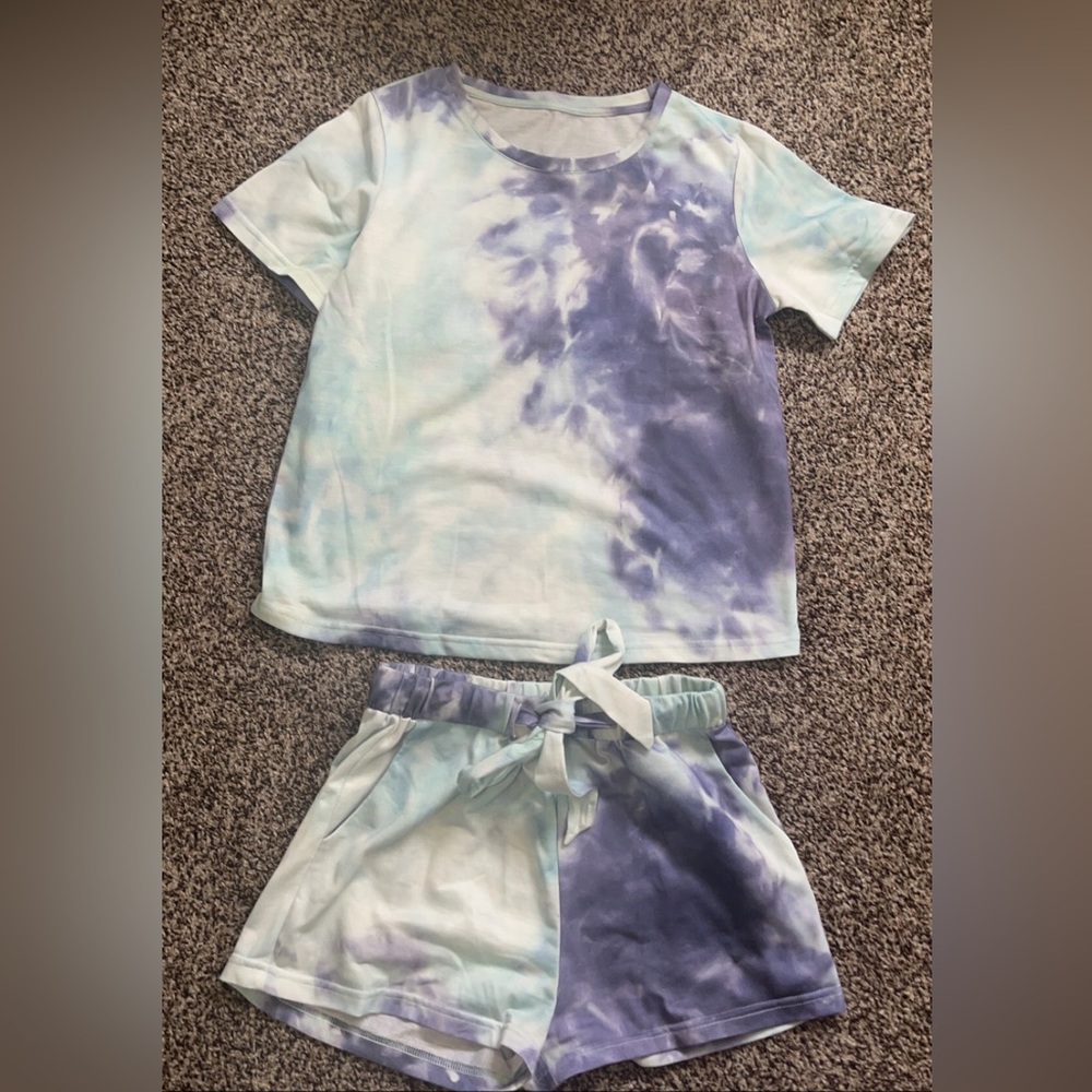 Size small lounge set
